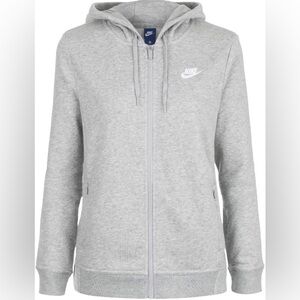 Nike Sportswear Club Fleece Color Grey Size M Never Worn